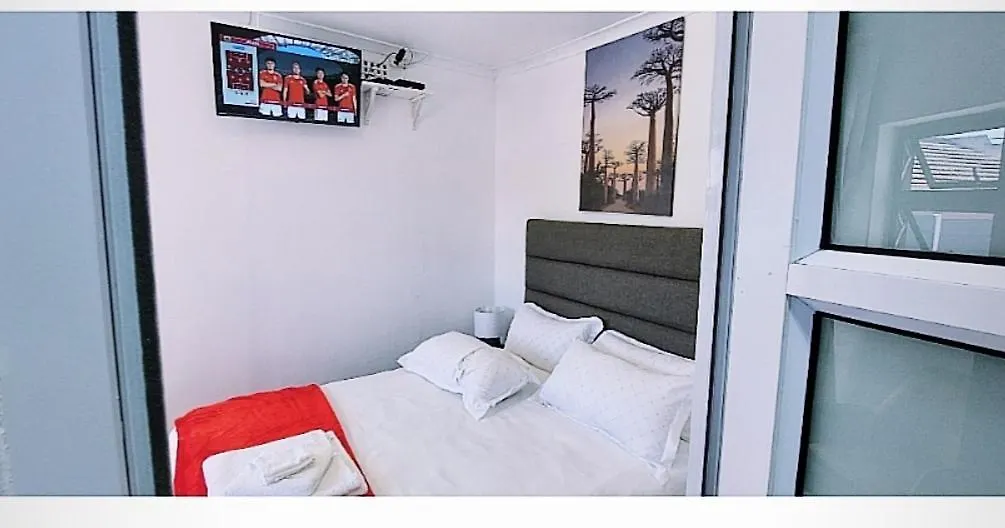 Blue Nile Guest Hotel Cape Town